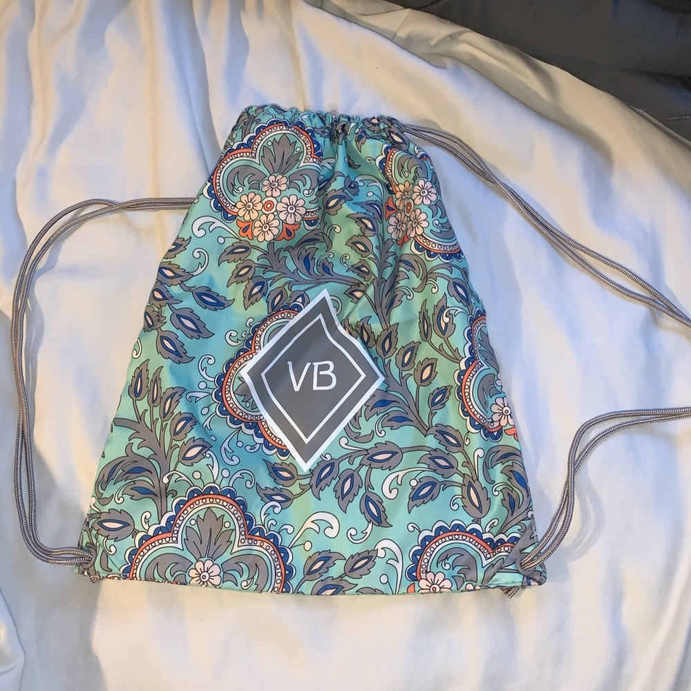 Cute Vera Bradley draw string bag